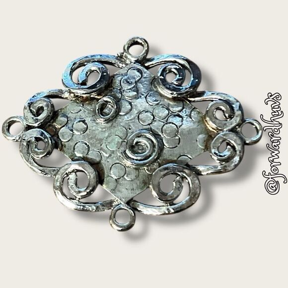 Modernist Style Arthur Pepper Art Brooch with Intricate Design - Picture 3 of 8